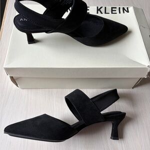 Anne Klein iFlex Black Heels – Size 6 – Original Box
